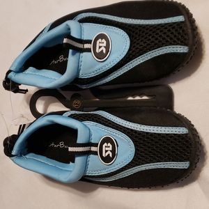 Star Bay Kids Breathable Shoes Size 13 Blue and Black